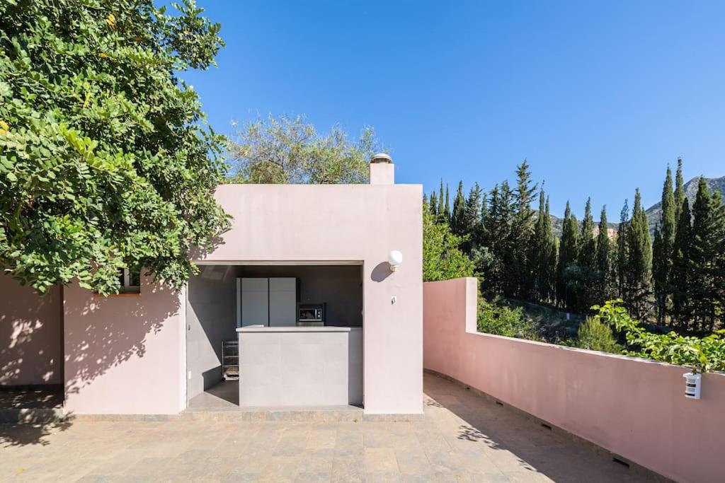 Villa In Benalmadena Pueblo Εξωτερικό φωτογραφία
